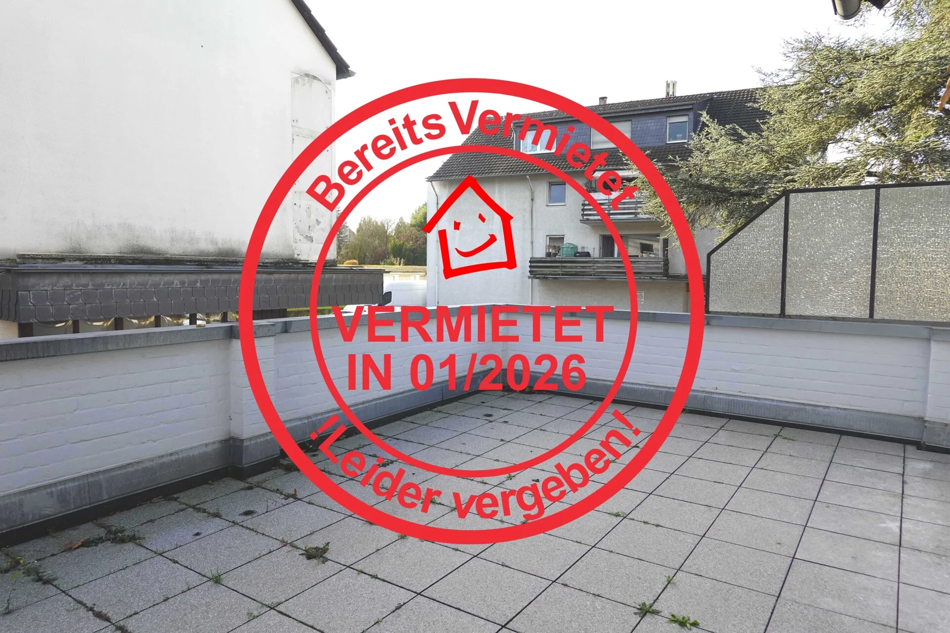 3-Zimmerwohnung mit großer Dachterrasse mitten in Leverkusen-Lützenkirchen!